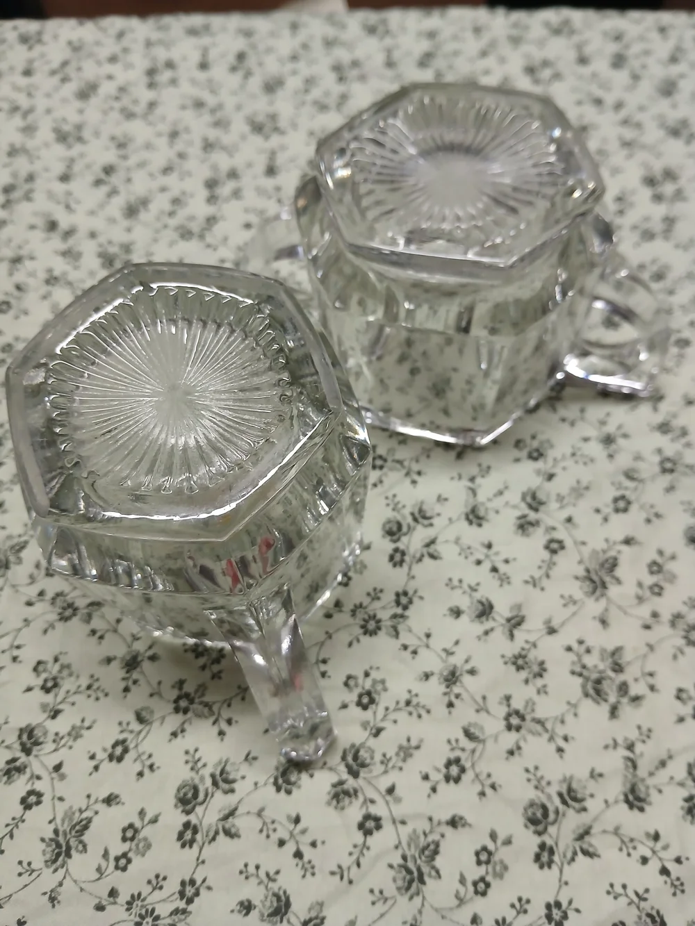 Creamer and Sugar Bowl Set